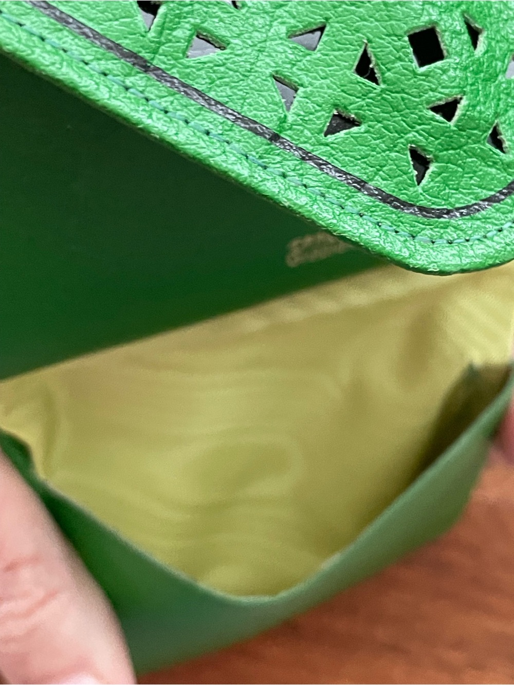 PRINCESS GARDNER Vintage Spring Green Leather Princess Tri-Partite French Purse - Picture 7 of 11